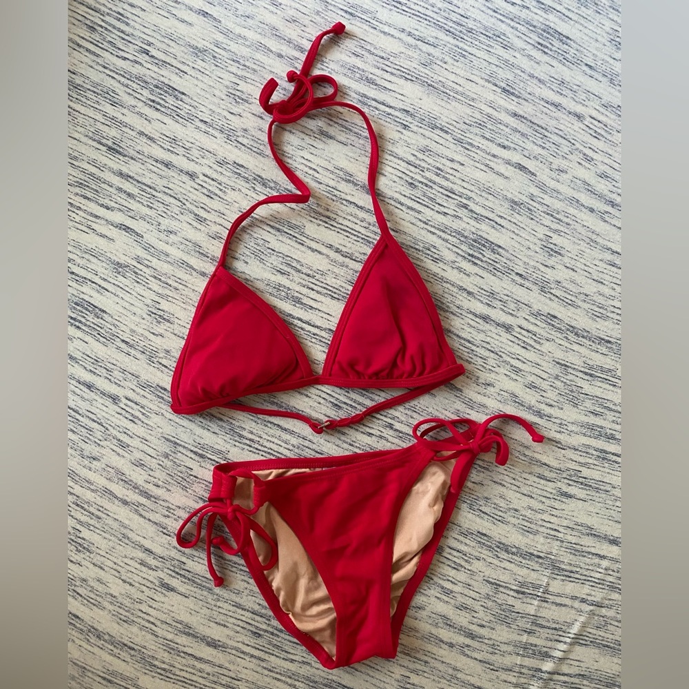 Red Triangle Bikini 👙